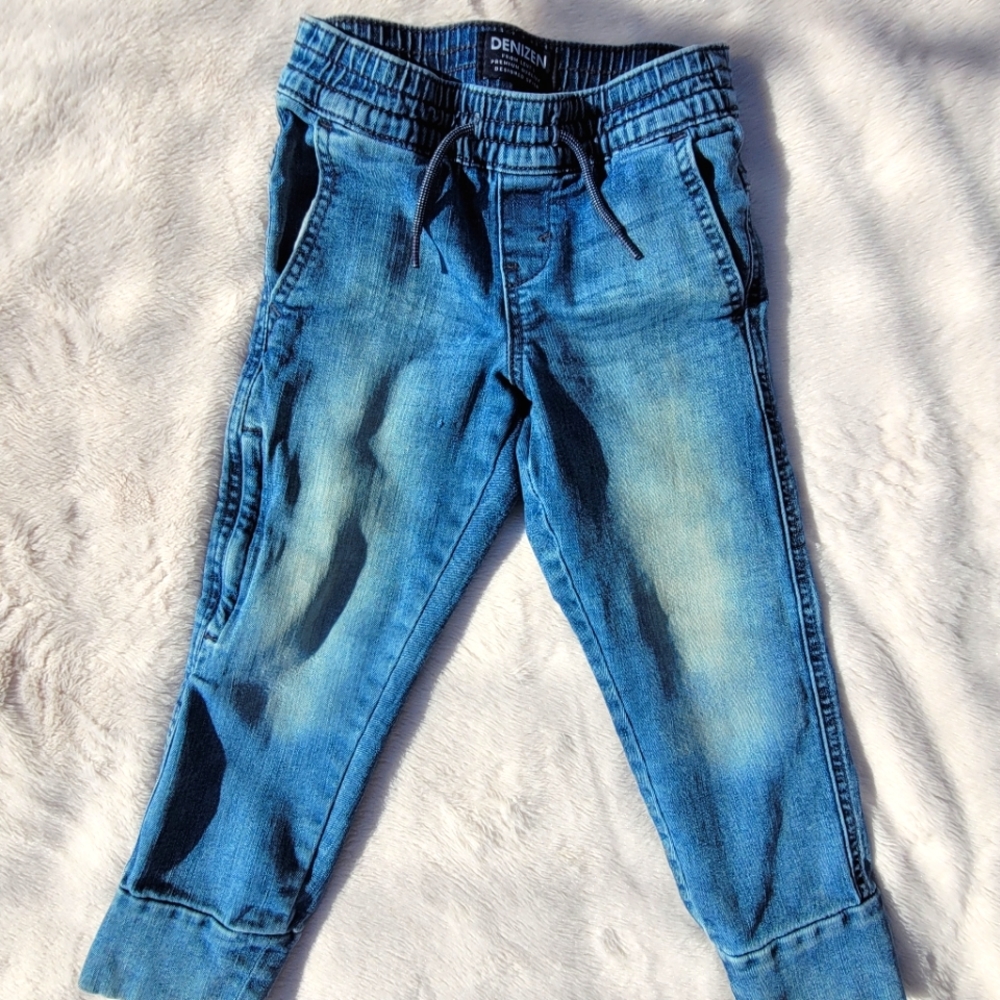 Denizen from Levis Boy Jeans Size 6 Blue